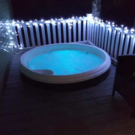 19 Laurel Close Highly Recommended 6 Berth Holiday Home With Hot Tub In Prime Location Tattershall Zewnętrze zdjęcie