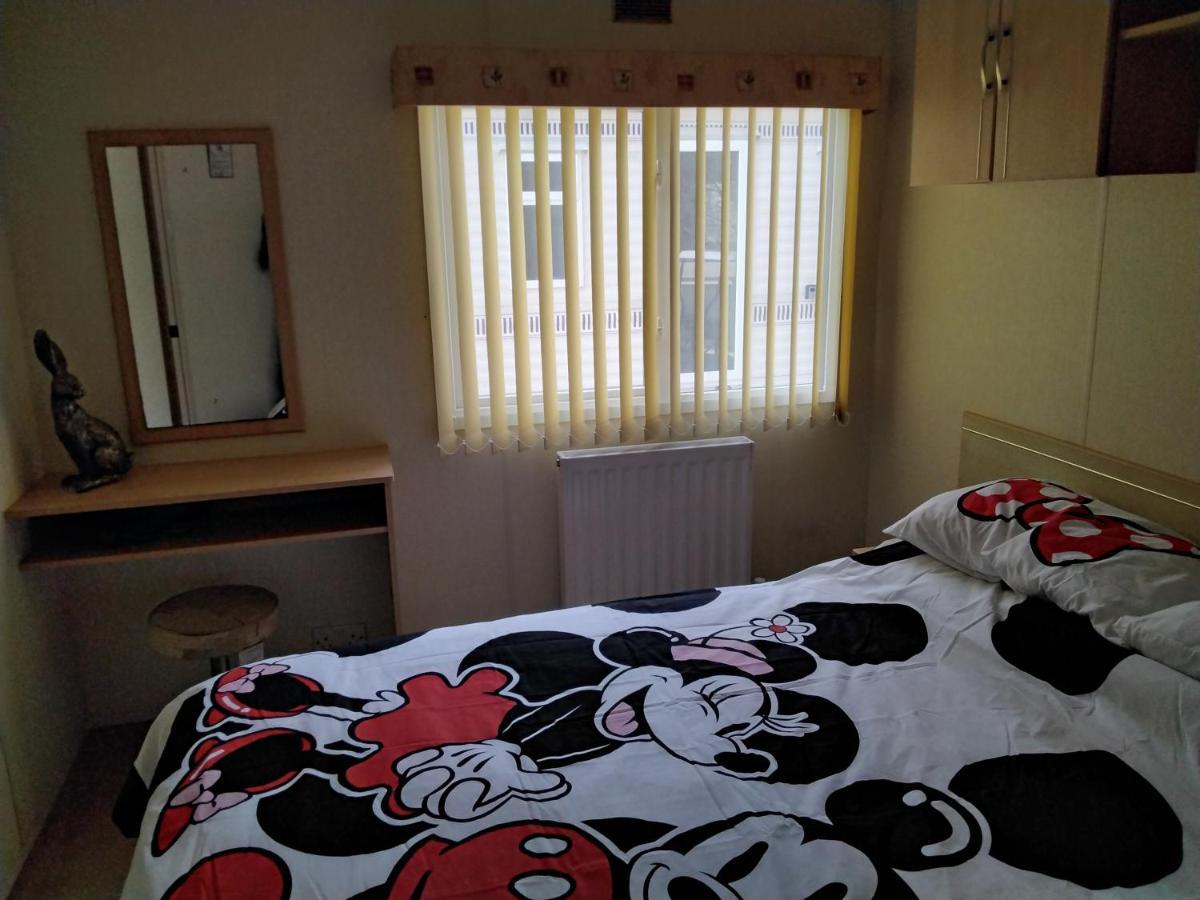 19 Laurel Close Highly Recommended 6 Berth Holiday Home With Hot Tub In Prime Location Tattershall Zewnętrze zdjęcie